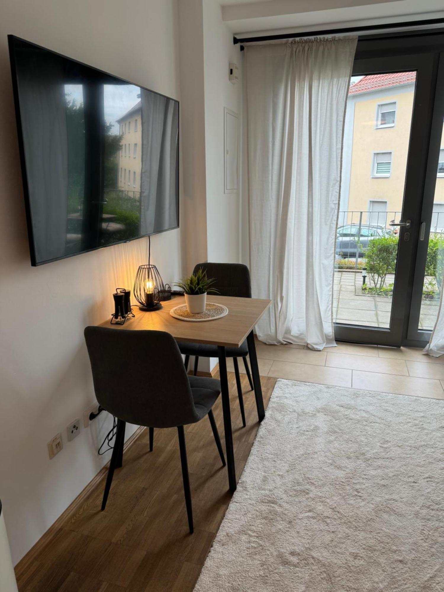 Moderne Ferienwohnung Mit Terrasse Würzburg Esterno foto